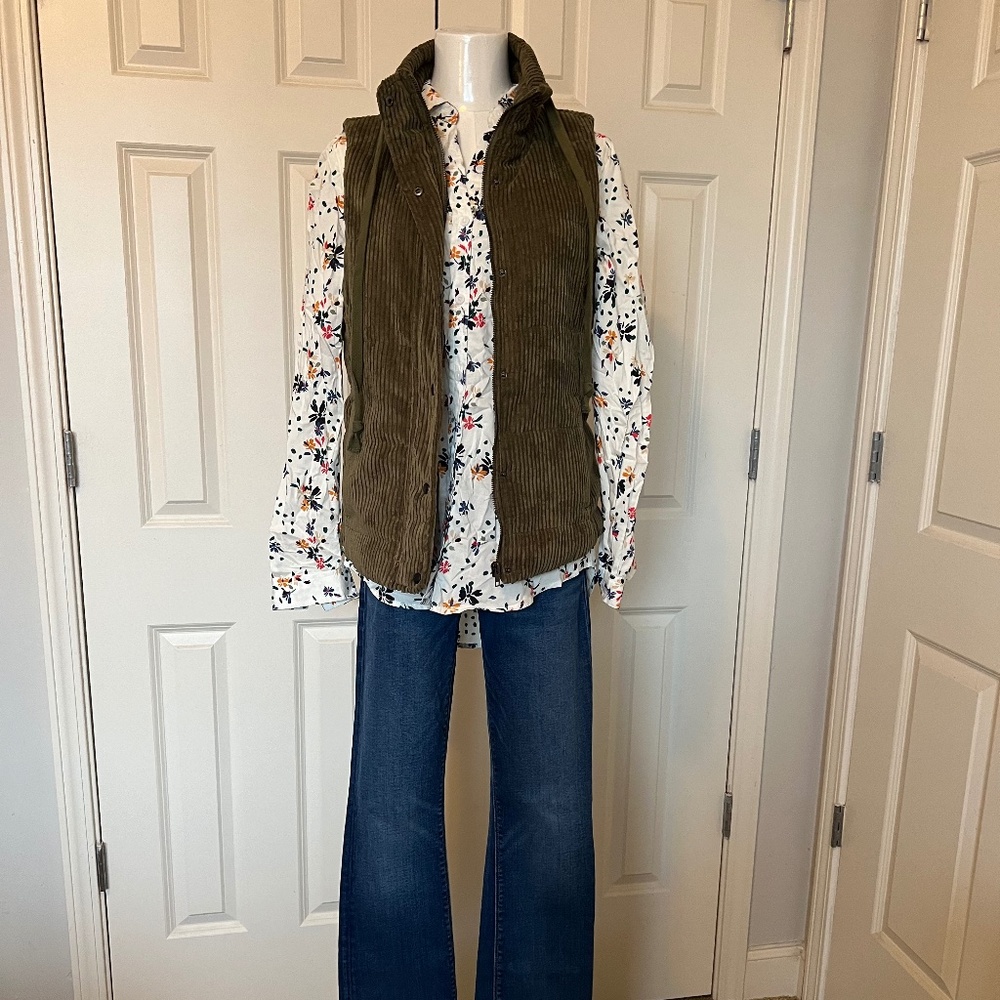 Staccato Green Vest